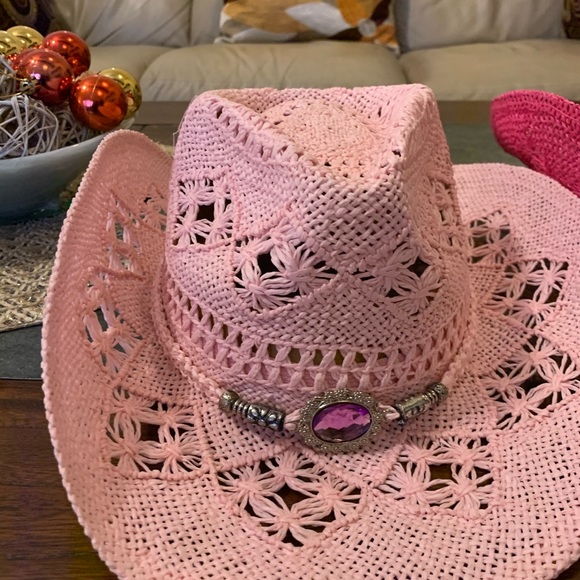 9 Cowboy / party hats - Picture 5 of 7